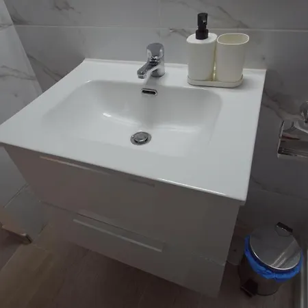 Centrico Apartamento Con Grandes Vistas Cerca De La Playa