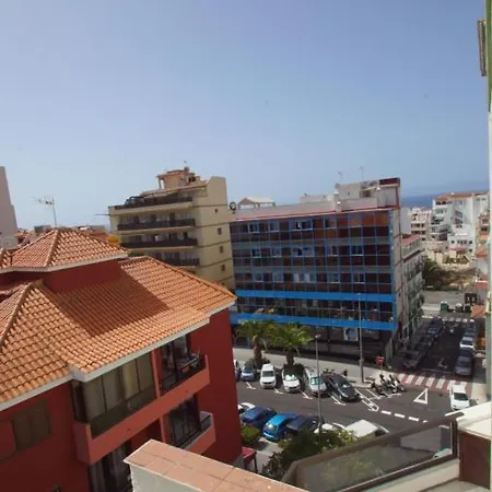 Centrico Apartamento Con Grandes Vistas Cerca De La Playa Apartment