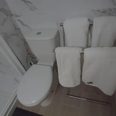 Centrico Apartamento Con Grandes Vistas Cerca De La Playa *